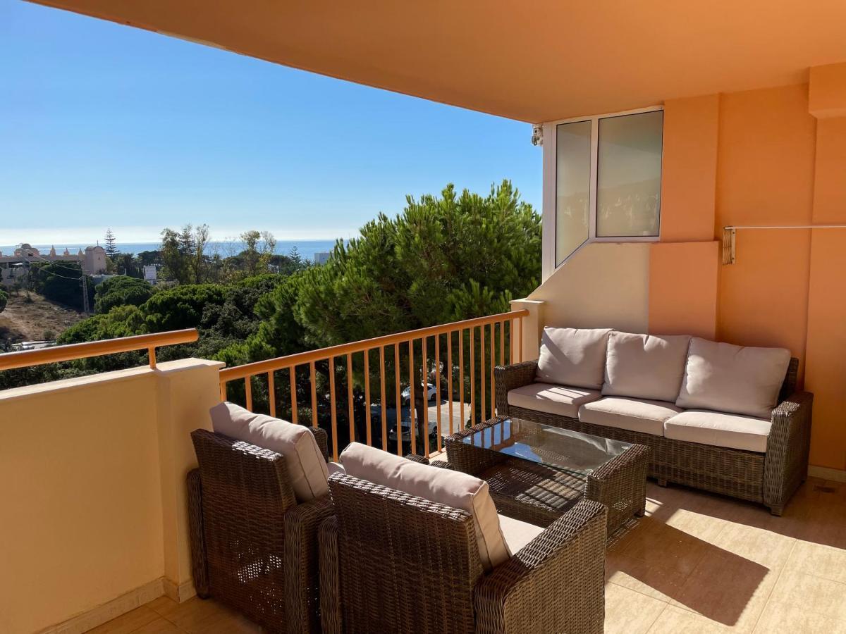 Beautiful Holiday Apartment 2 Bedroom Beach And Pool Malaga Marbella Calahonda Royale Mijas Costa Spain ภายนอก รูปภาพ
