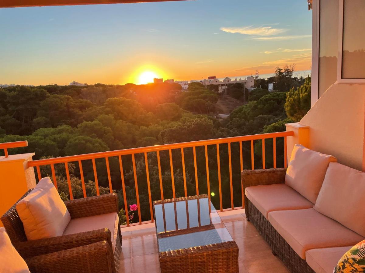 Beautiful Holiday Apartment 2 Bedroom Beach And Pool Malaga Marbella Calahonda Royale Mijas Costa Spain ภายนอก รูปภาพ